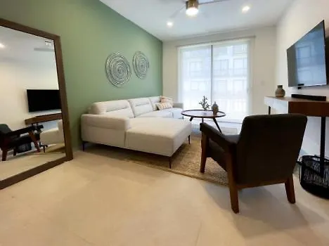 Urban Towers Playa Del Carmen Apartment
